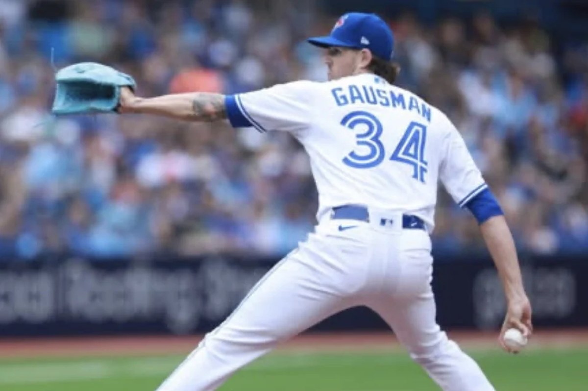Blue Jays pitcher Kevin Gausman praised for thanking Canadian wildfire responders